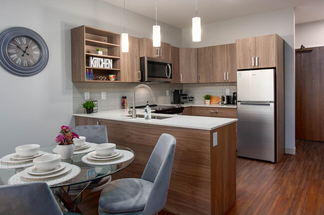 Building Photo - Telford Mews In Leduc Village