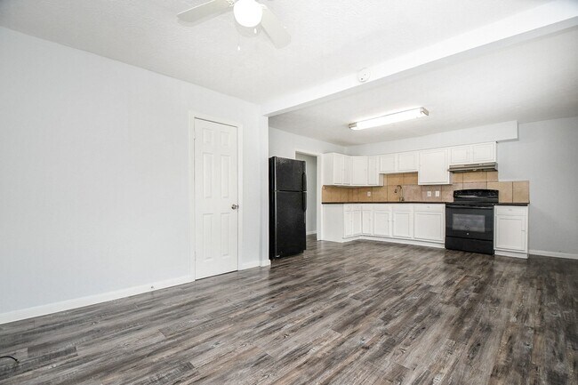 Foto del edificio - 941 Lucky St