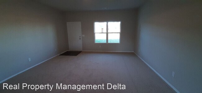 Building Photo - 3 br, 2 bath House - 1302 Springvine Dr.