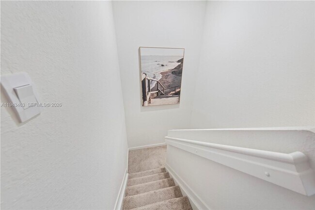 Foto del edificio - 818 SE 17th St