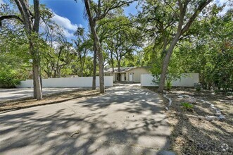 Building Photo - 6713 Silvermine Dr