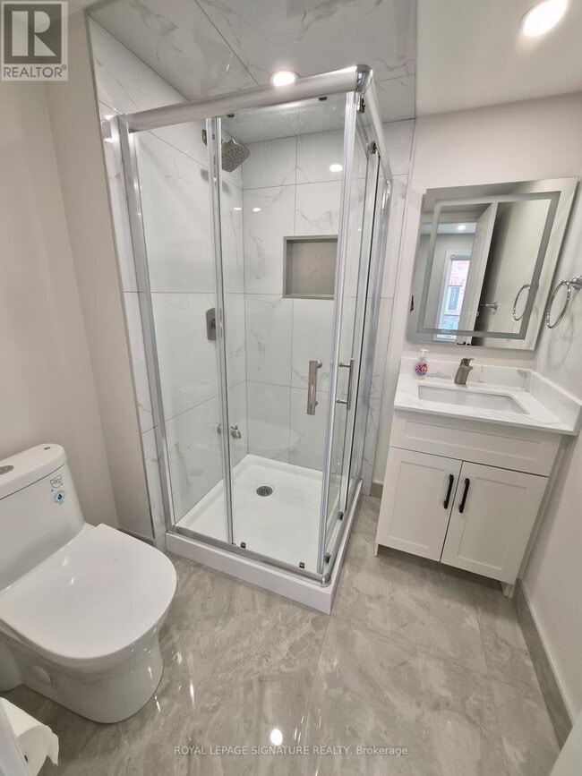 Photo du bâtiment - 31 Shiff Cres