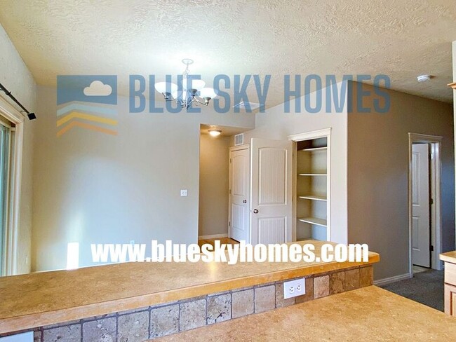 Building Photo - 3417 S Murlo Way