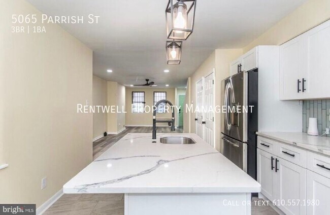 Foto del edificio - 5065 Parrish St