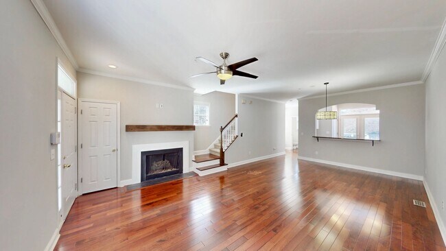 Foto del edificio - 859 Clarkson Mill Ct