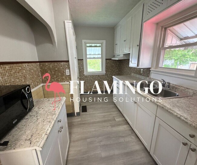 Foto del edificio - Comfortable 2-Bedroom Home with Central Air in Dayton’s Gem City