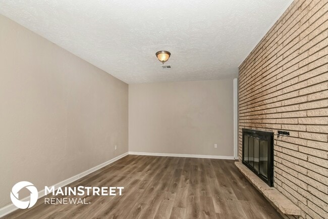 Building Photo - 6813 NW 29th St