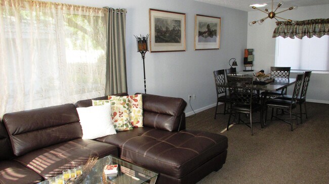 Foto del edificio - 13791 Yarmouth Dr