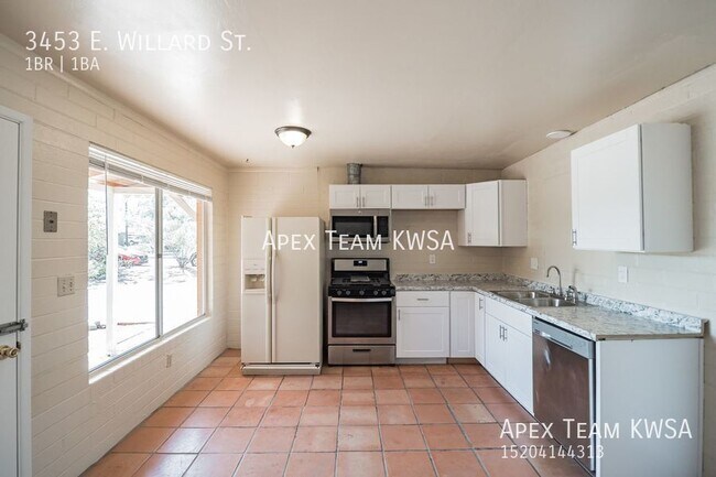 Foto del edificio - 3453 E Willard St