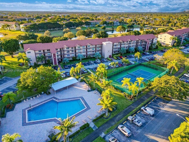 Foto del edificio - 1301 SW 135th Ter