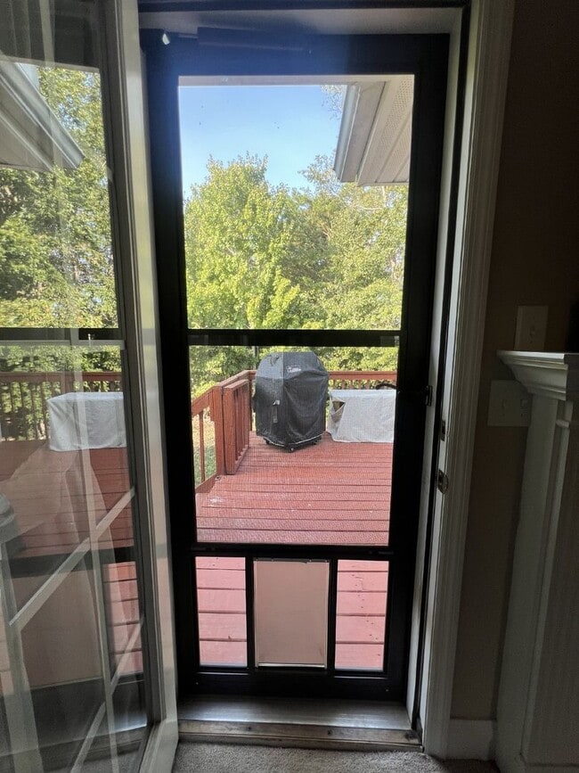 Foto del edificio - 7475 British Rd