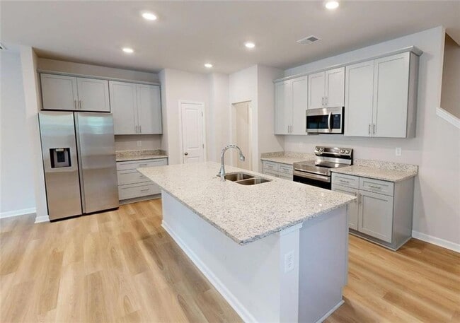 Photo - 504 John Harm Wy Townhome