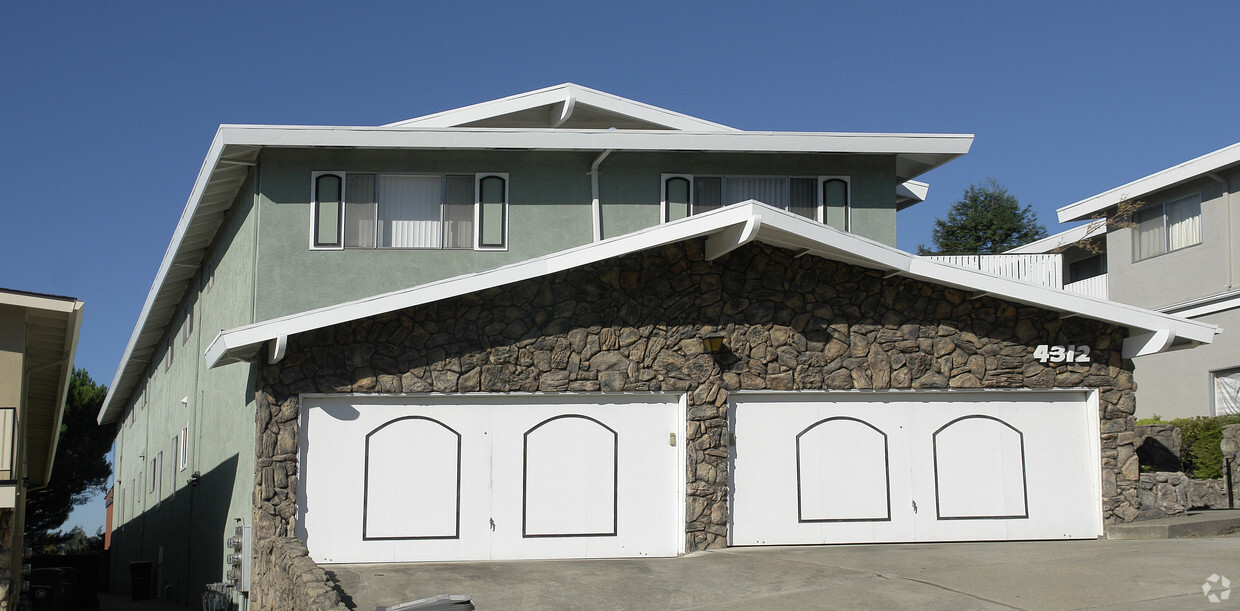 Building Photo - 4312 Rilea Way