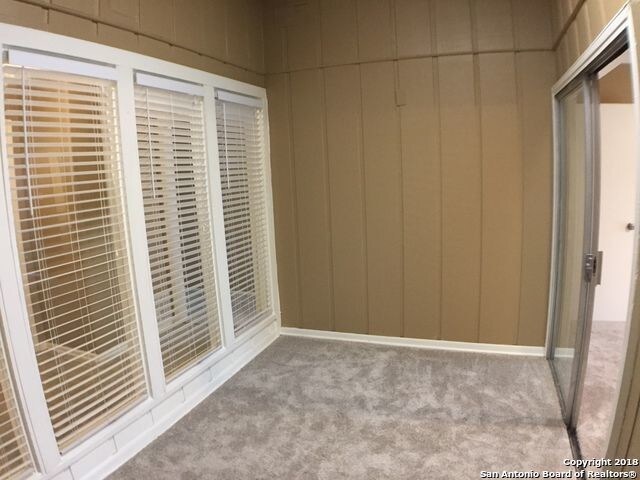 Building Photo - 6802 TWIN LAKE DR