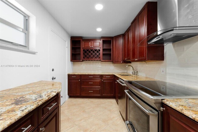 Foto del edificio - 1750 James Ave