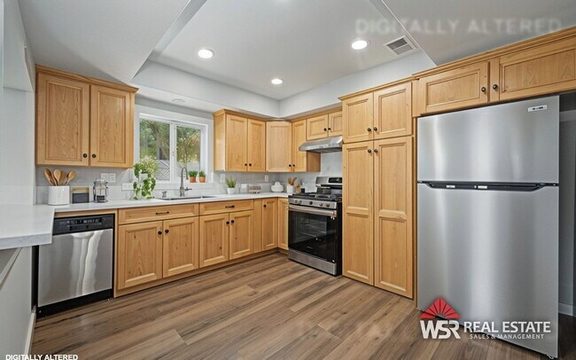 Foto del edificio - 1030 E Brockton Ave