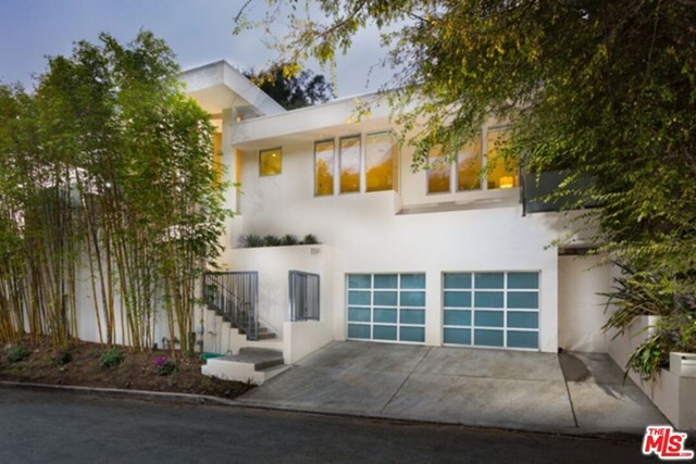 Foto del edificio - 2241 Bowmont Dr