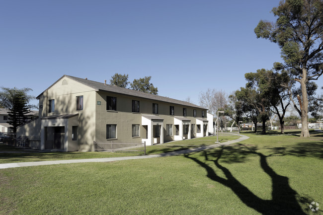 Building Photo - Carmelitos Housing