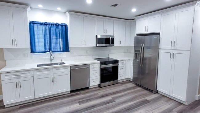 Building Photo - NEW ADU 2 Bed 2 Bath with ALL Appliances Included!