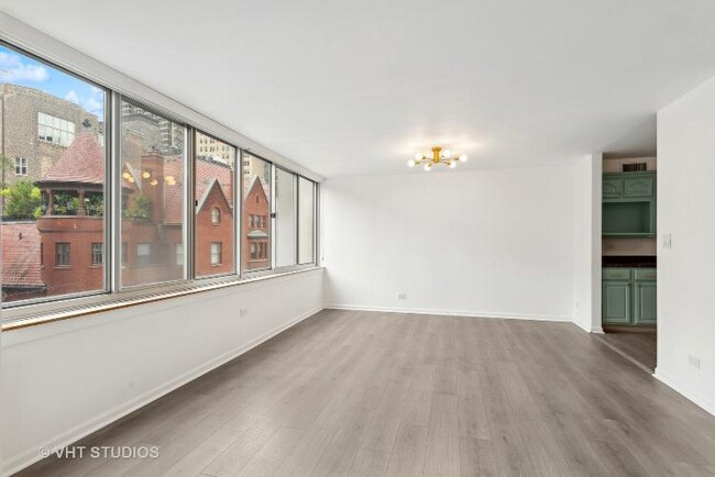 Building Photo - 1 E Schiller St