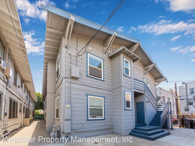 Foto del edificio - 235-237 Linden Ave
