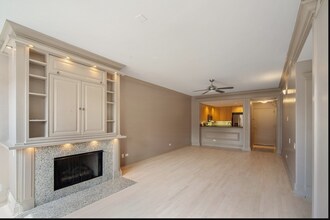 Building Photo - 1515 N Wells St