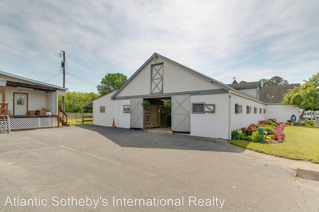 Building Photo - 3756 Indian River Rd