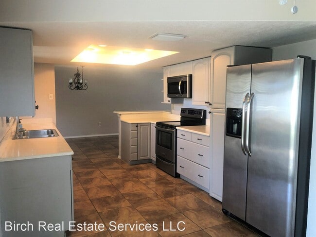Building Photo - 3 br, 2 bath House - 6245 6th Avenue