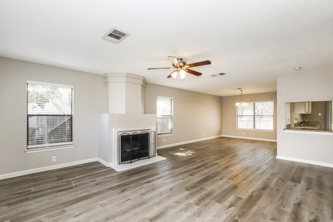 Building Photo - 1232 Dexford Dr