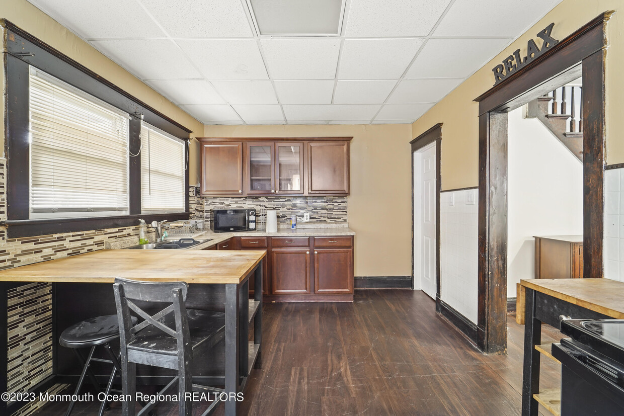 176 Townsend St, New Brunswick, NJ 08901 House Rental in New