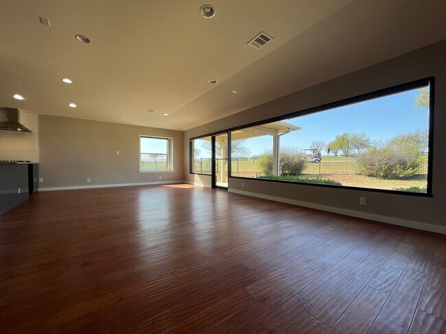 Foto del edificio - Beautiful, Updated Home in Teravista - BAC...