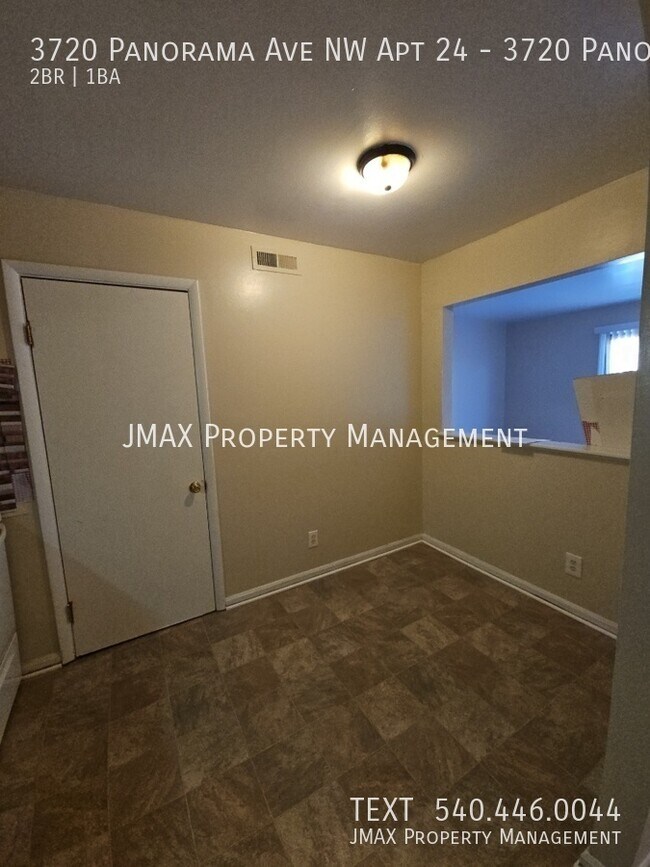 Foto del edificio - 3720 Panorama Ave NW