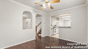Building Photo - 902 Visor Dr