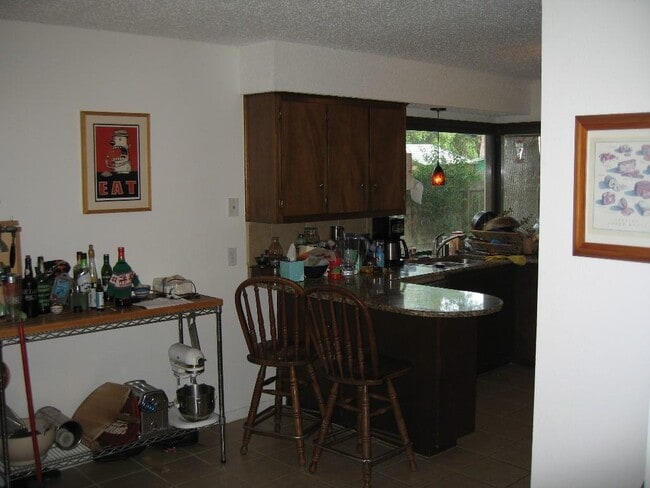 Building Photo - 514 Chihuahua Trail