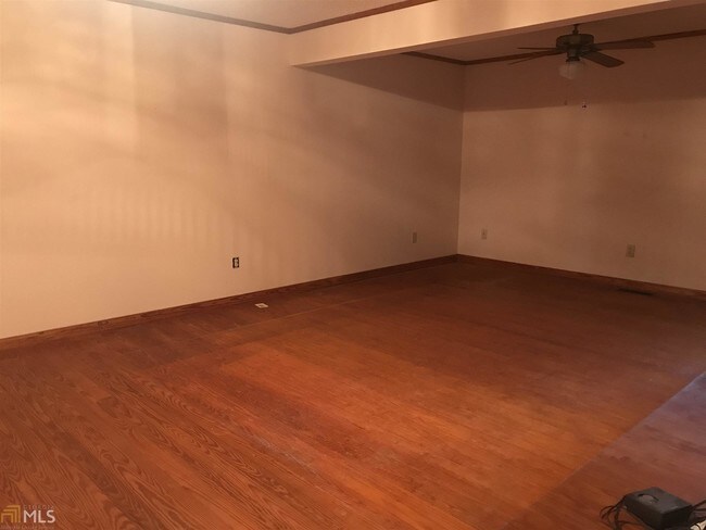 Foto del edificio - 500 Wiley Rd