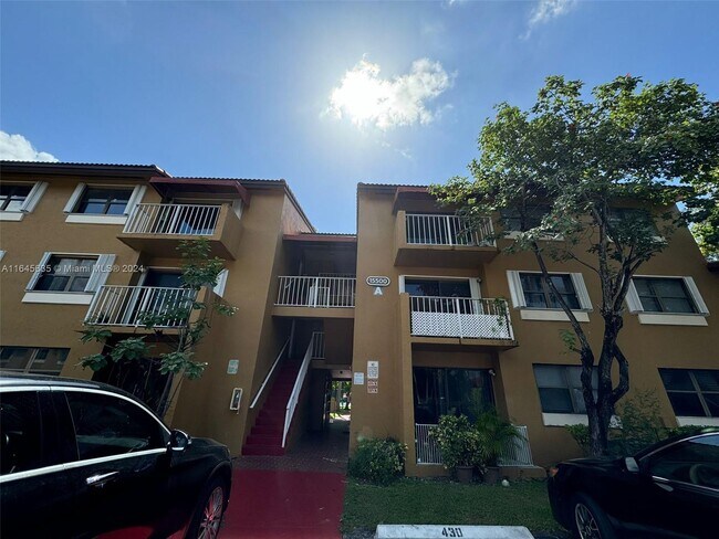 Building Photo - 15500 SW 80th St