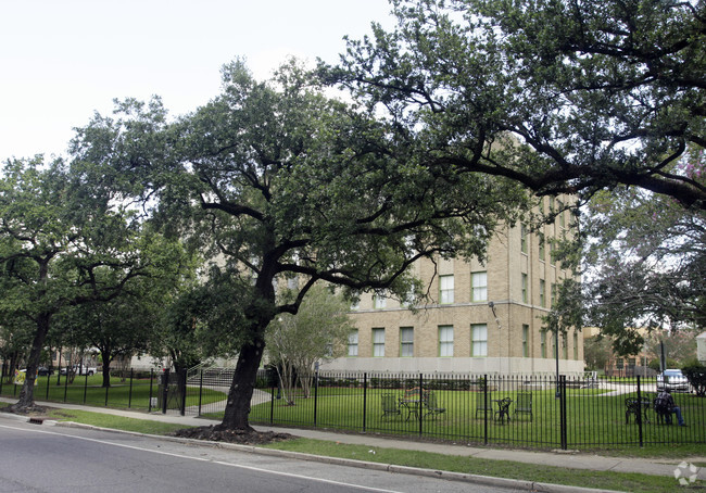 Foto del edificio - Flint Goodridge