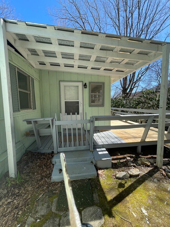 478 Shuford Creek Rd, Burnsville, NC 28714 House Rental in Burnsville