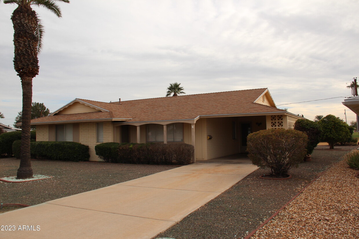 Foto principal - 10229 W Sun City Blvd