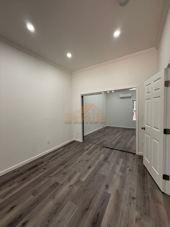 Building Photo - 356 Peralta St