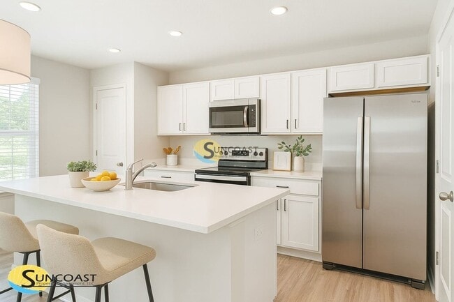 Building Photo - 3821 SW 43rd Ct