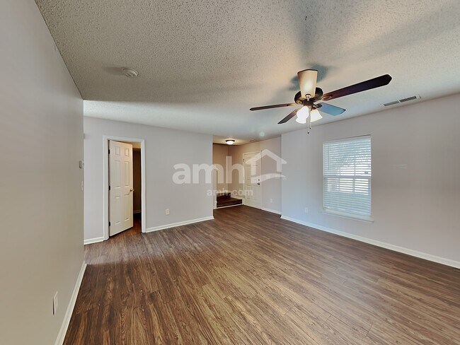 Foto del edificio - 1333 Harland St