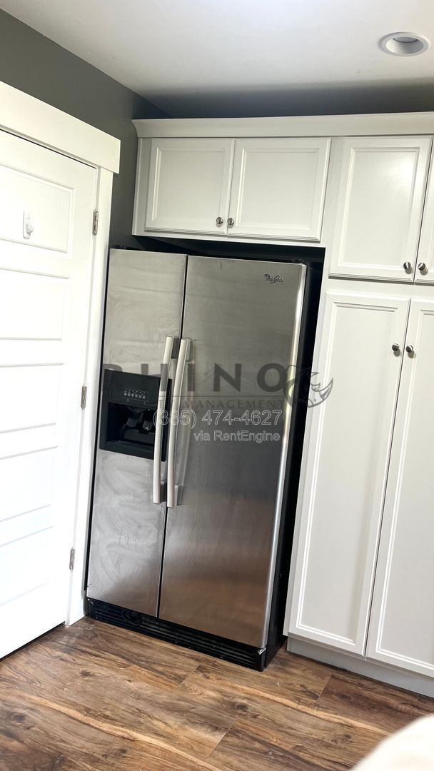 Foto del edificio - 578 Dexter St W