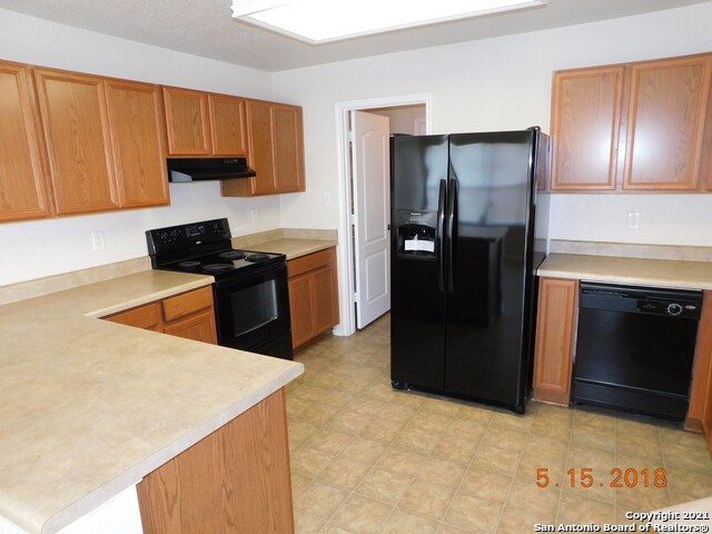 Building Photo - 8759 Sunview Park