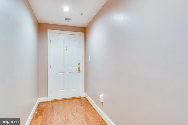 Foto del edificio - 2319 N Van Buren Ct