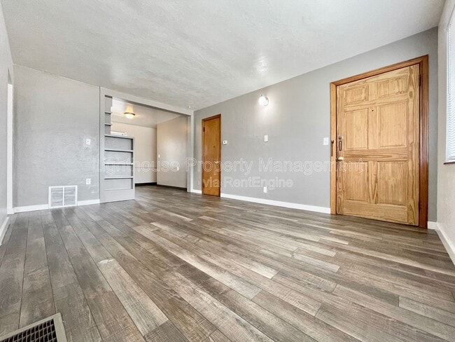 Foto del edificio - 1220 Ottillia St SE