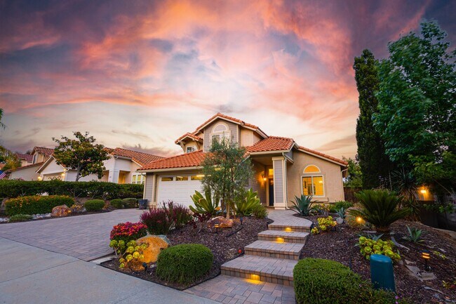 Foto del edificio - Exceptional Escondido Living — 4 Bed | 3 B...