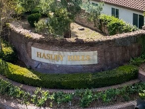 Building Photo - 30138 Galbreth Ct