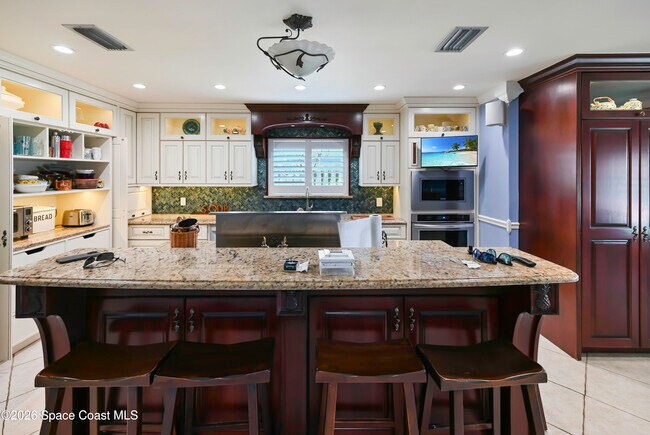 Foto del edificio - 2230 Sykes Creek Dr