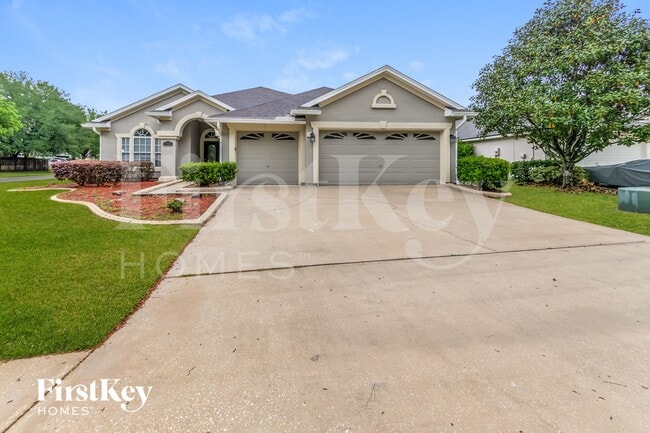 Building Photo - 2970 Thorncrest Dr